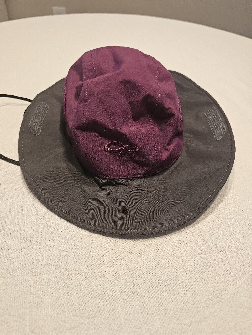 Outdoor Research Gortrx Adjustable Sun Rain Hat Size Medium Purple Gray